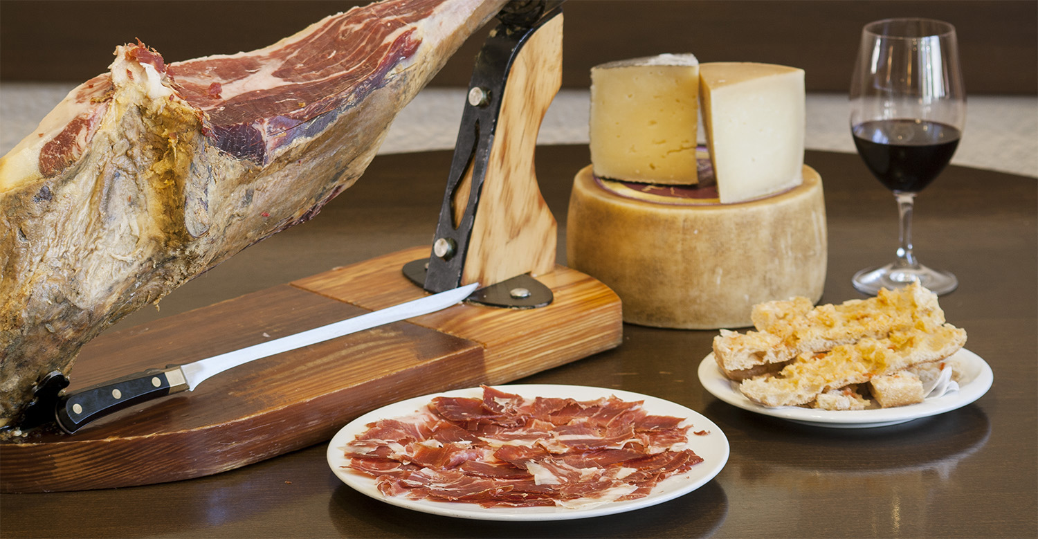 Bar-cafeteria-restaurant-la regolta-Girona